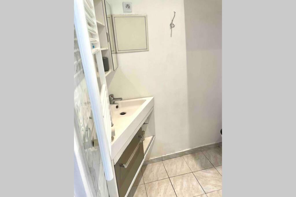 Bel Appartement - Hyper Centre - 2 Pieces Cannes Buitenkant foto